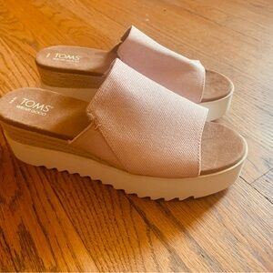 TOMS Women's Pink Platform Sandals